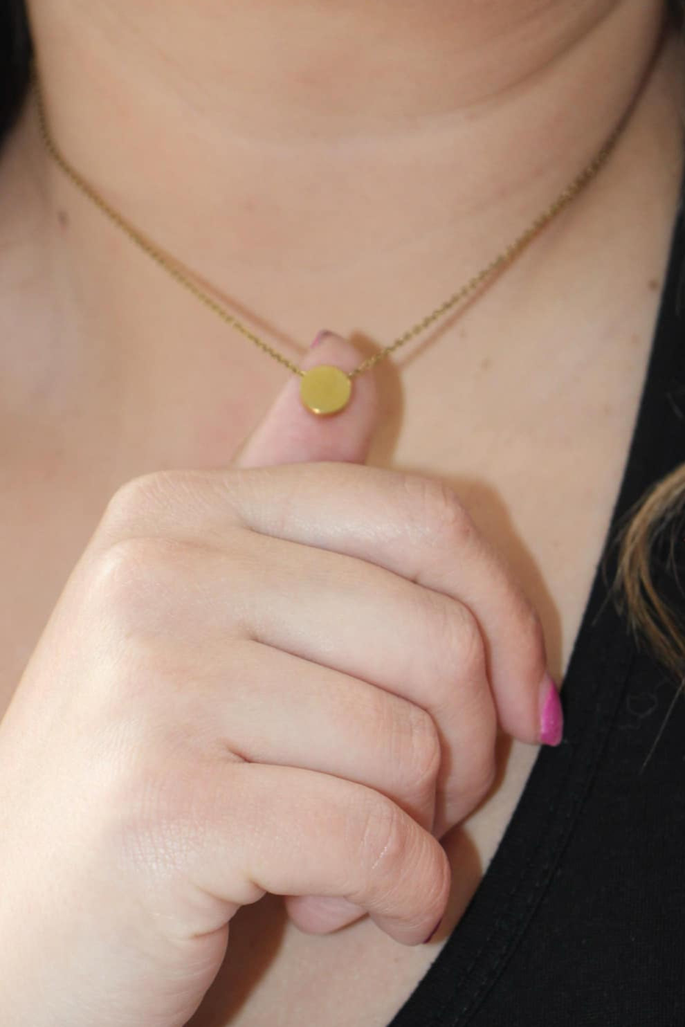 Bold and Fearless Circle Pendant Necklace – Gold